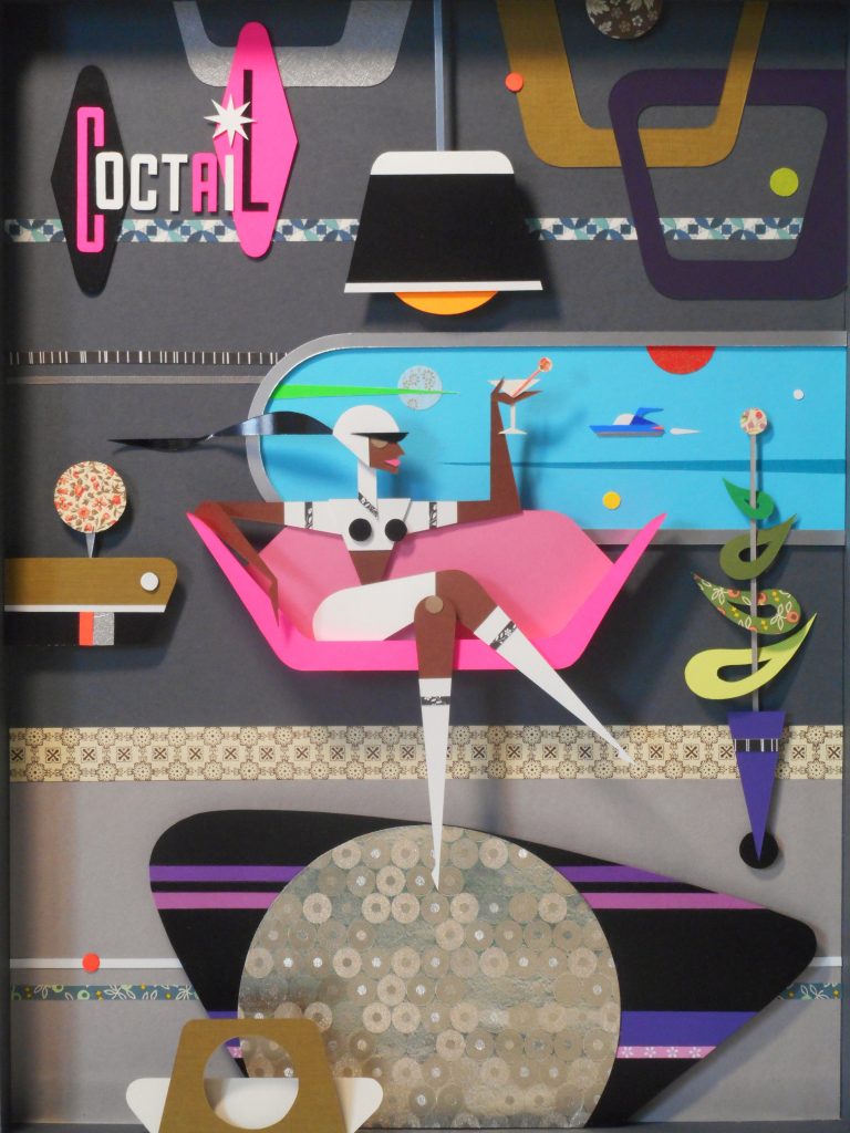 Chica disfrutando de un coctail en un sofá futurista